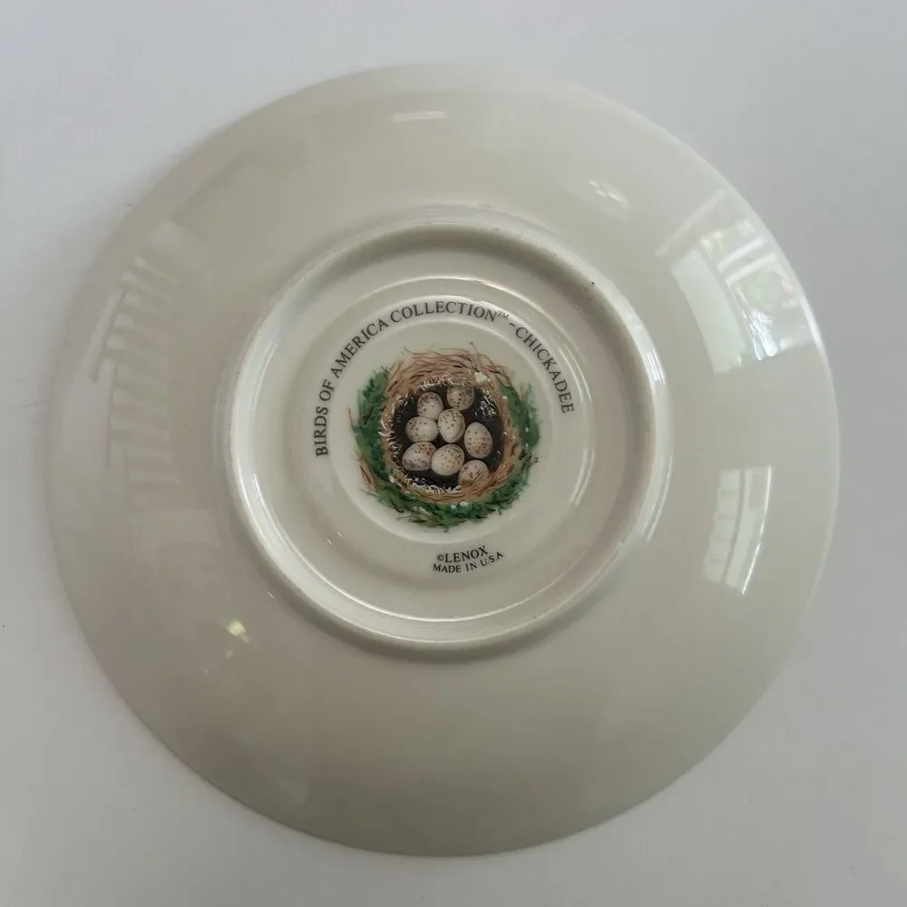 Vintage Lenox Birds of America collection 1993 Chickadee tea cup and saucer